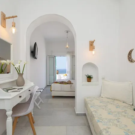 Anixis Hotel