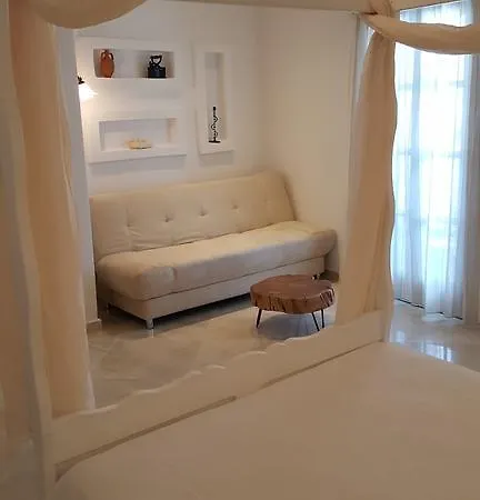 Hotel Anixis 2*
