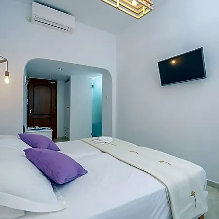 Ξενοδοχείο άνοιξις Naxos City