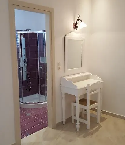 安尼克斯酒店 2*